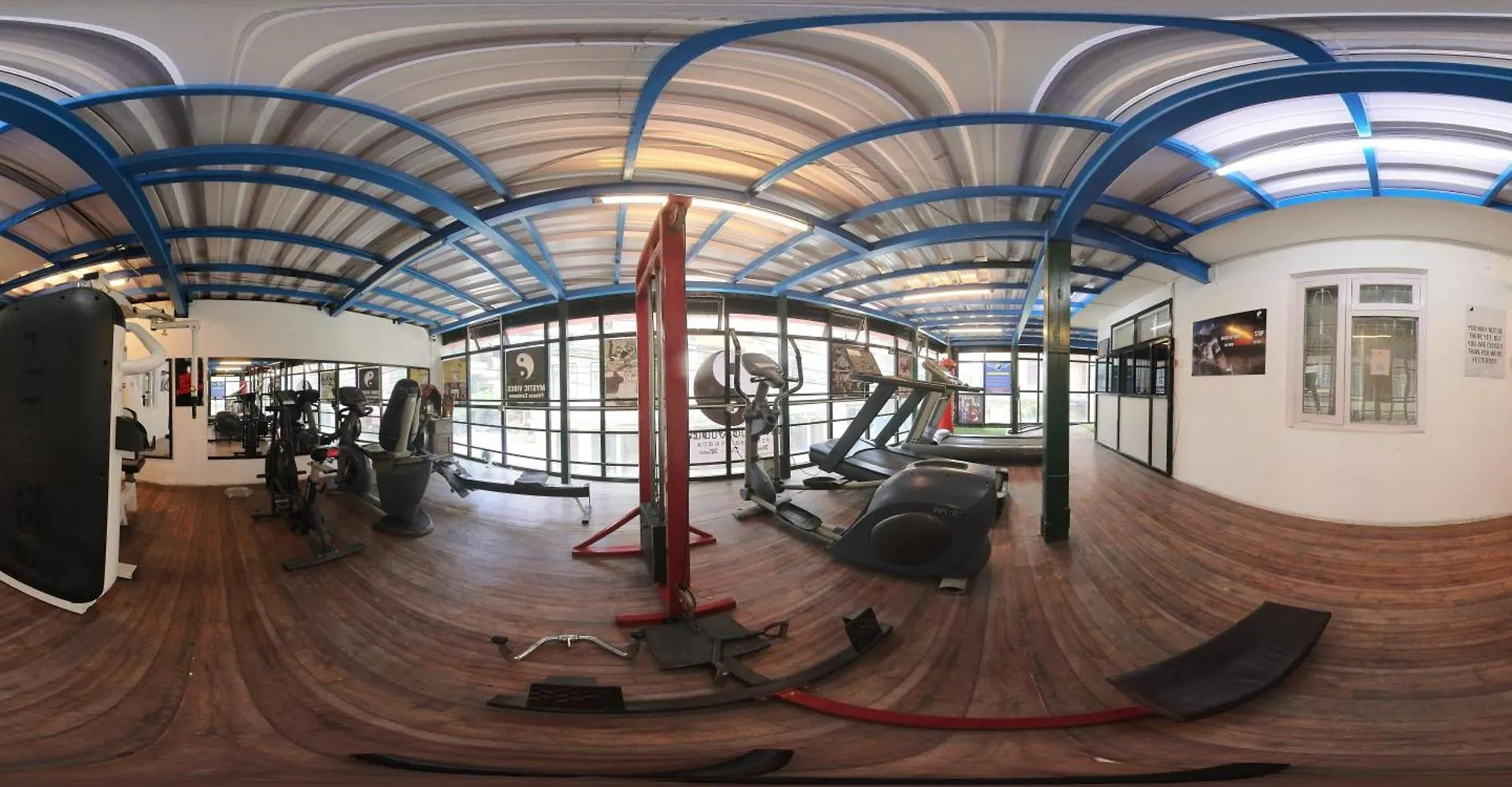 Mystic Vibes Fitness- Commune Katmandu 0*,